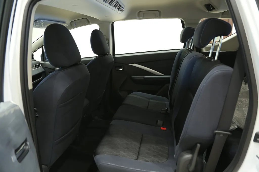 ميتسوبيشي إكسباندر كروس  2025 