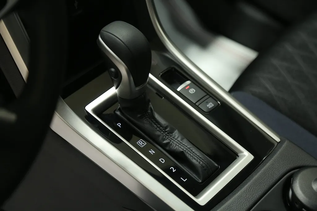 2025 Mitsubishi Xpander Cross  