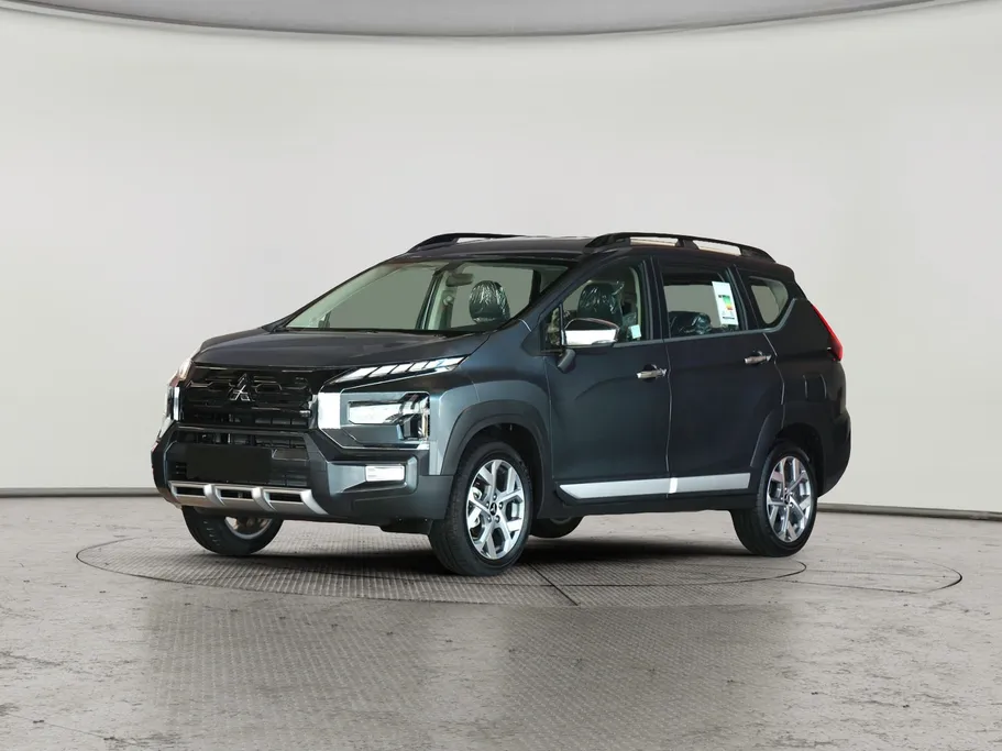 2025 Mitsubishi Xpander Cross  