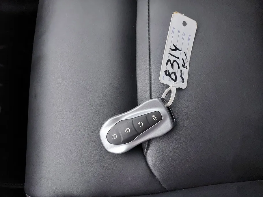 2022 Geely TUGELLA Luxury GL 