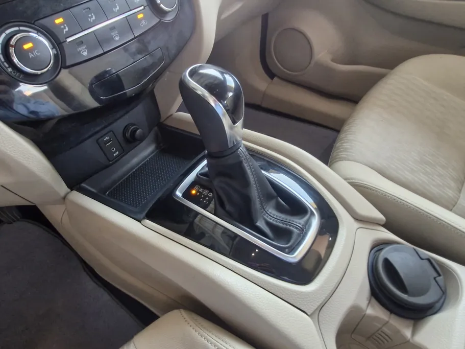 نيسان أكس تريل S 7 Seats 2018 