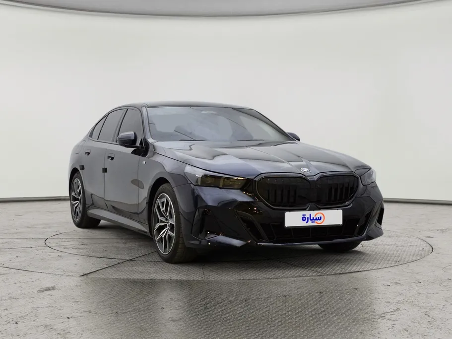 2024 BMW 5 Series 520i 