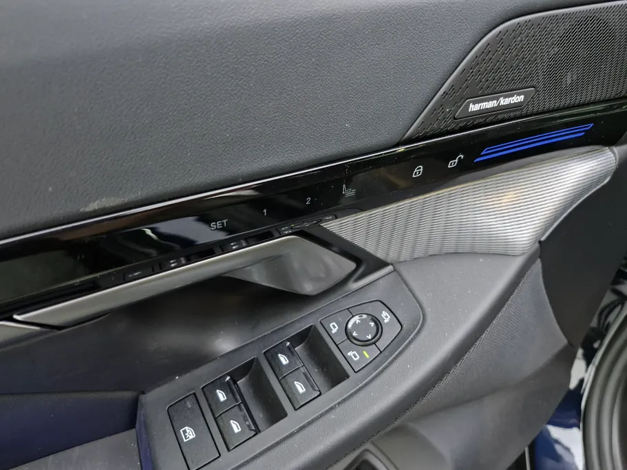 2024 BMW 5 Series 520i 