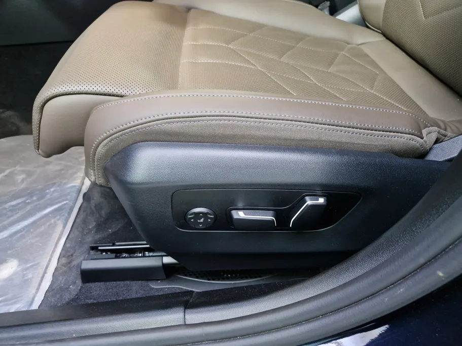 2024 BMW 5 Series 520i 