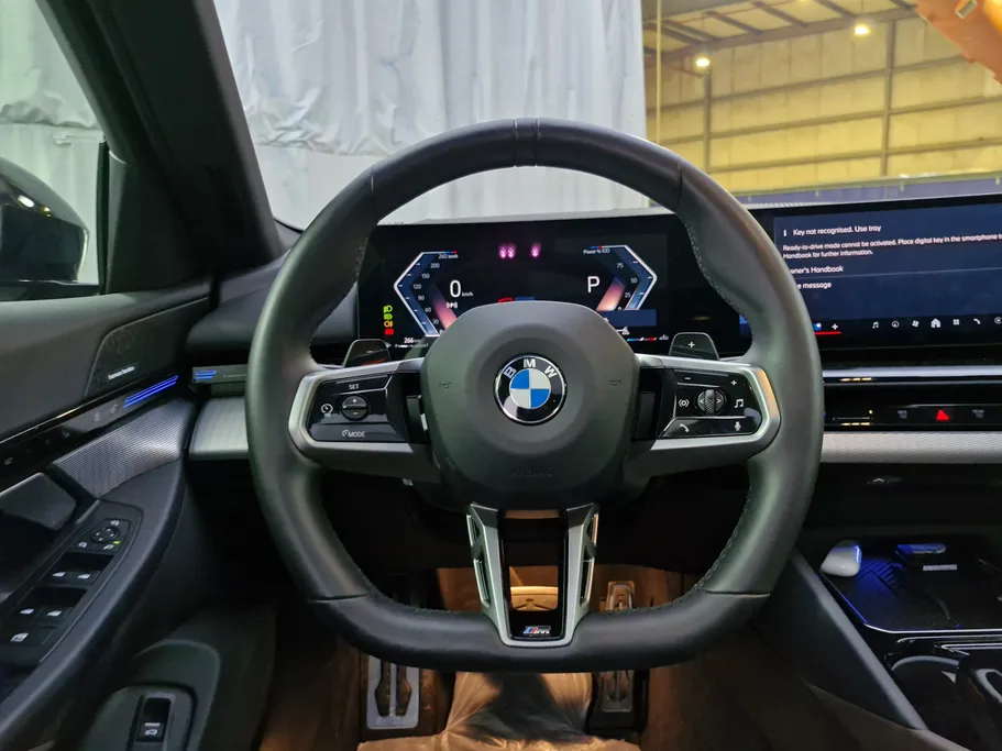 2024 BMW 5 Series 520i 