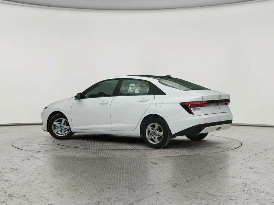 2026 Hyundai Accent Fleet 
