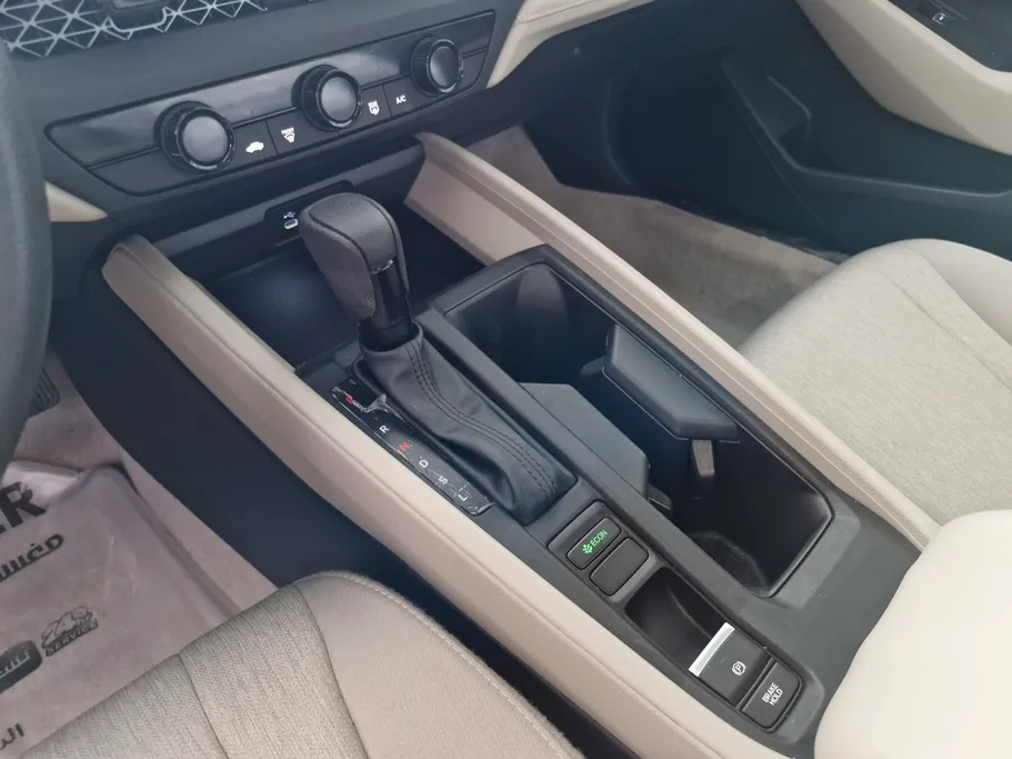 هوندا اكورد LX 2024 
