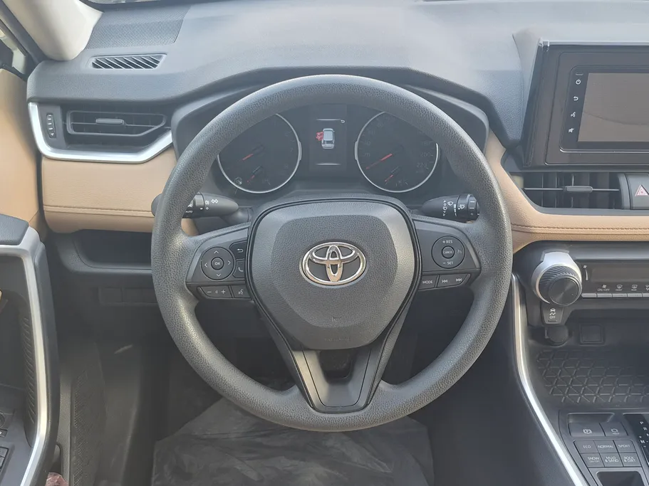 تويوتا راف فور STD 2022 