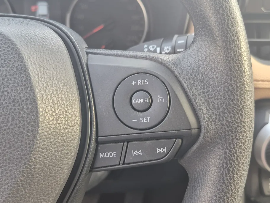 تويوتا راف فور STD 2022 