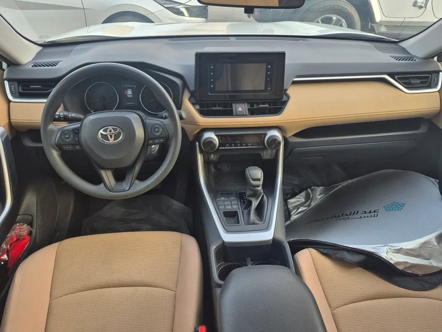 تويوتا راف فور STD 2022 