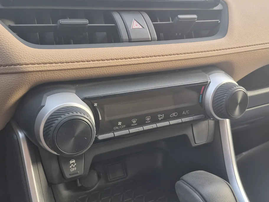 تويوتا راف فور STD 2022 