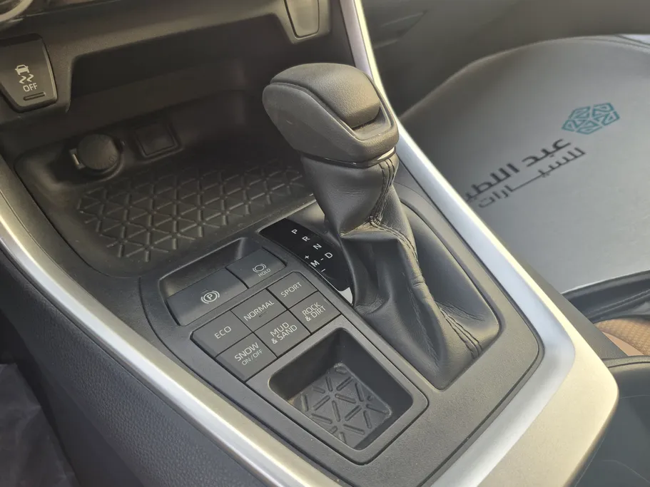 تويوتا راف فور STD 2022 