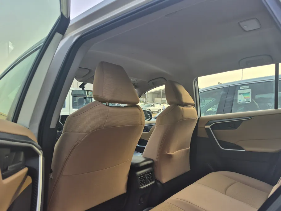 تويوتا راف فور STD 2022 