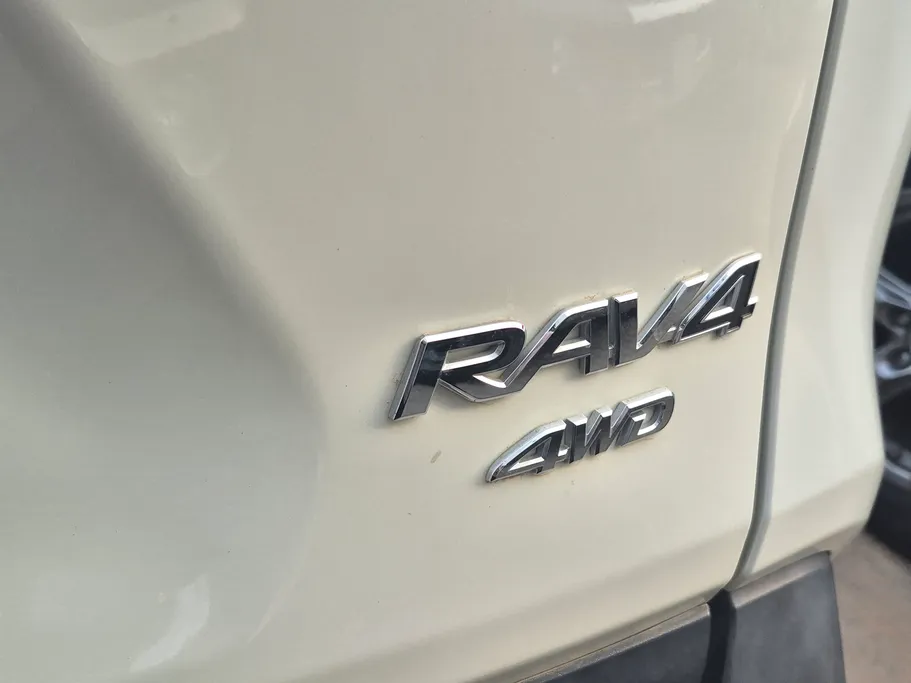 تويوتا راف فور STD 2022 