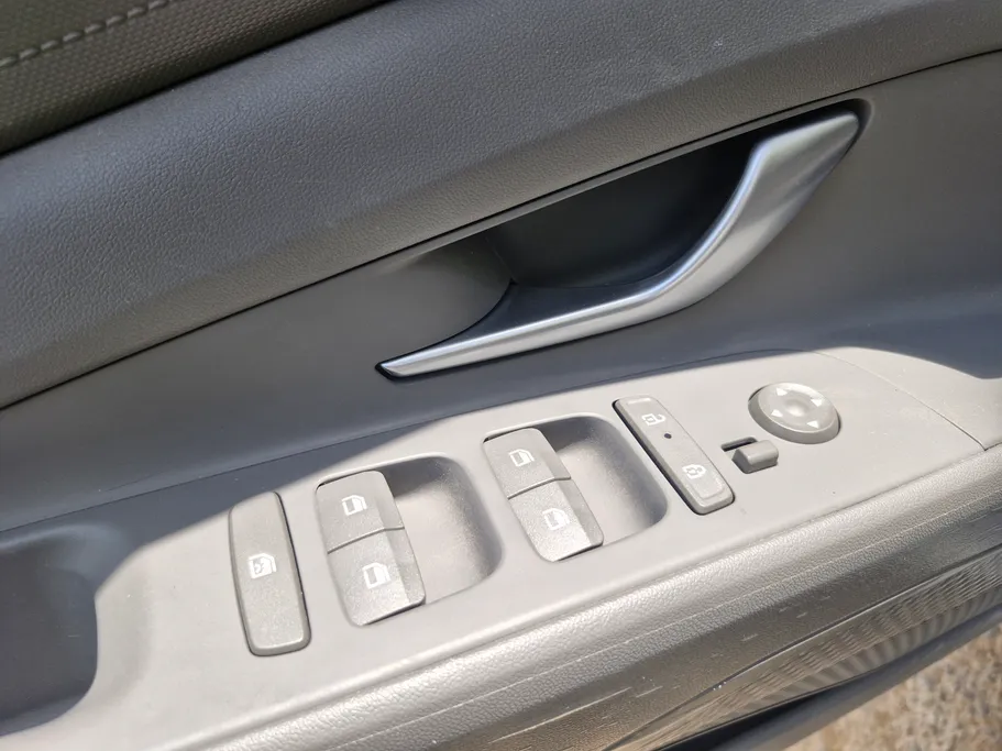 2024 Hyundai Elantra Fleet 
