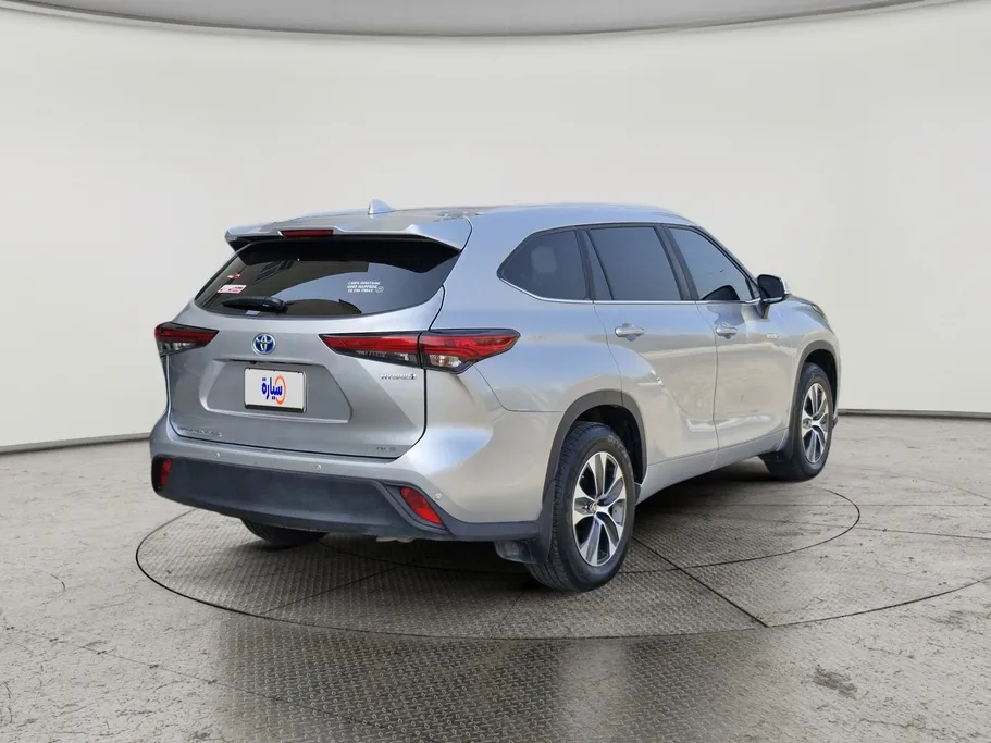 تويوتا هايلاندر GLE 2023 