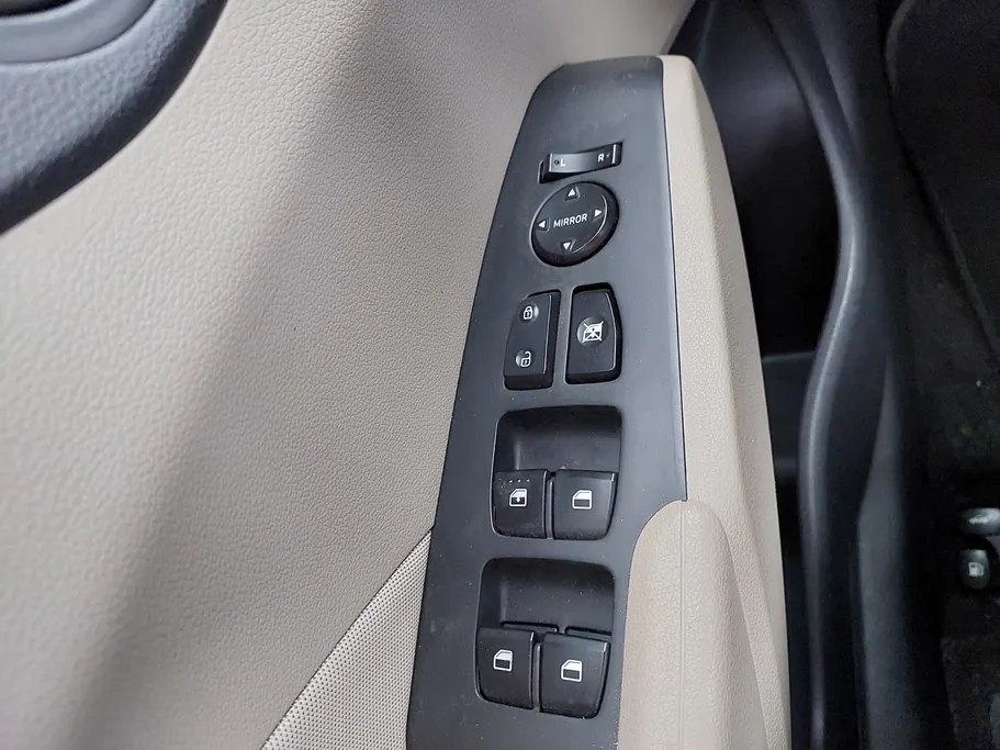 2023 Hyundai Accent Smart 