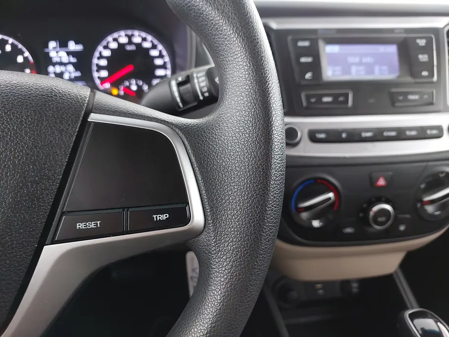 2023 Hyundai Accent Smart 