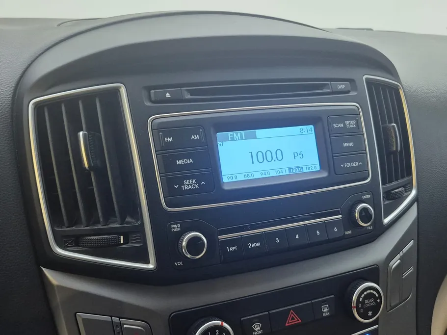 2019 Hyundai H1 passenger 