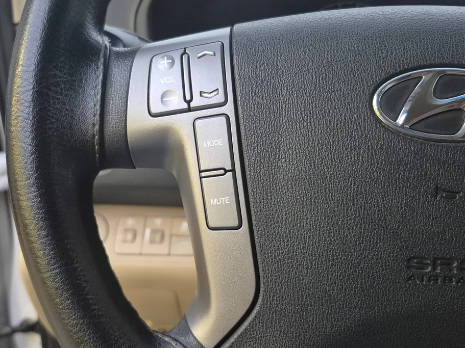 2019 Hyundai H1 passenger 