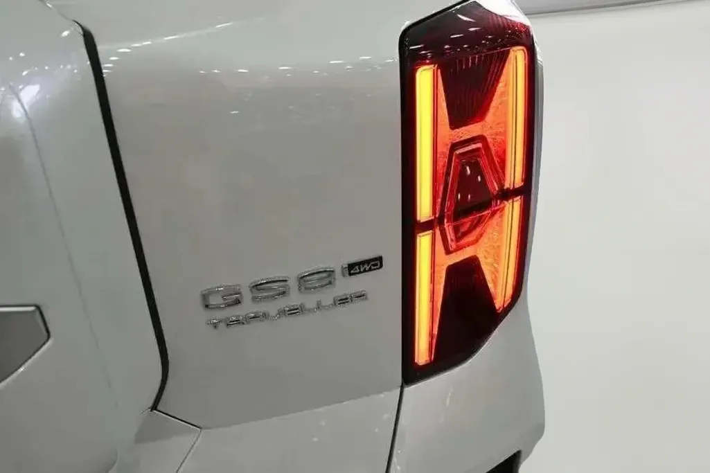 2026 GAC GS8 GX 