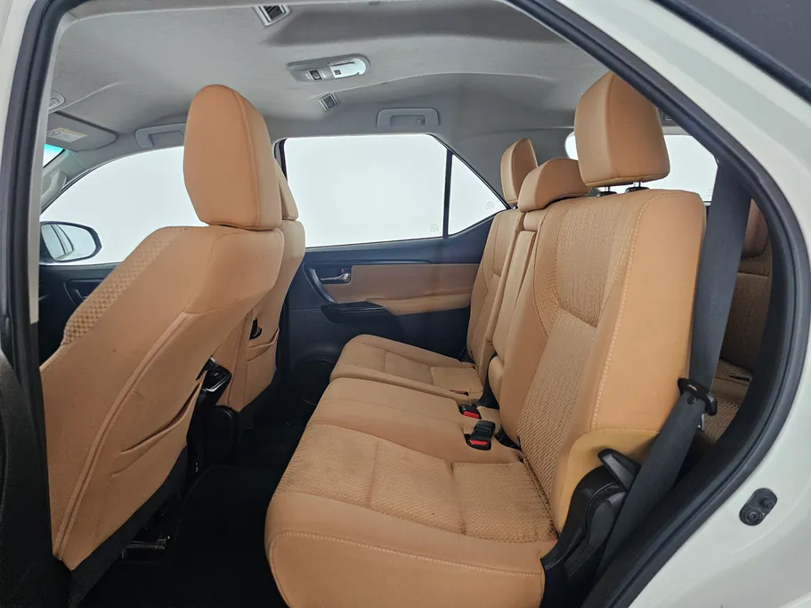 2021 Toyota Fortuner GX2 4x4 