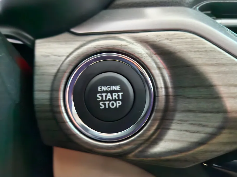سوزوكي ديزاير GLX 2025 