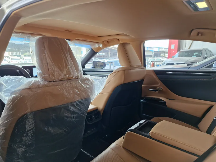 لكزس ES 250 AA Elegant 2023 
