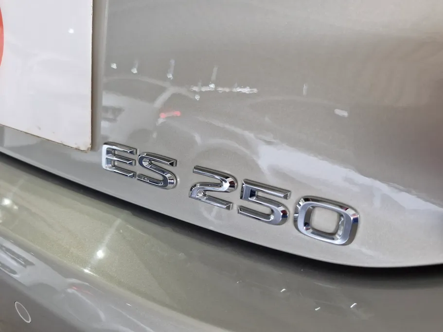 لكزس ES 250 AA Elegant 2023 