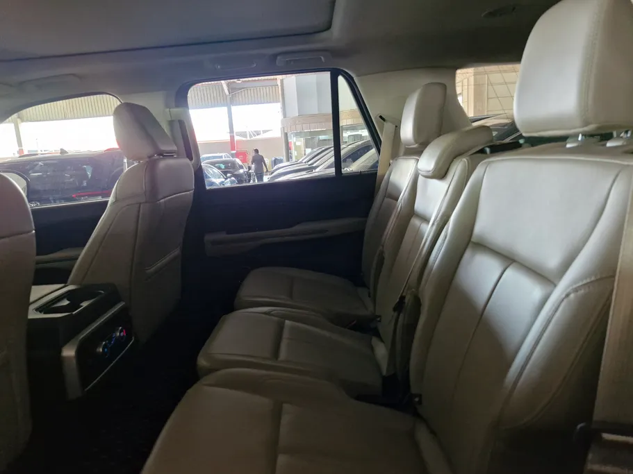 2022 Ford Expedition XLT 