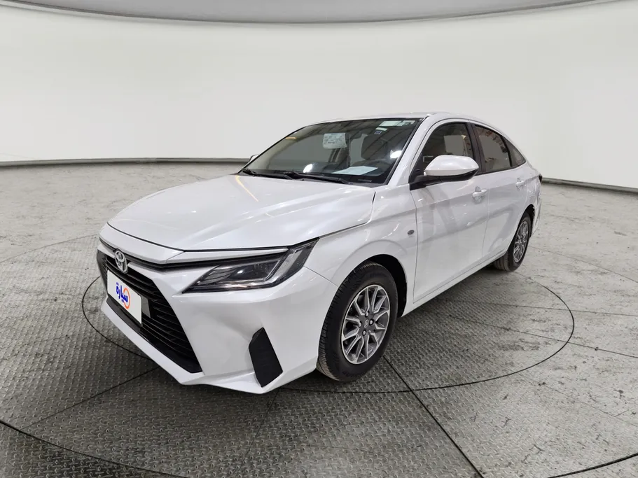 2023 Toyota Yaris  Y 