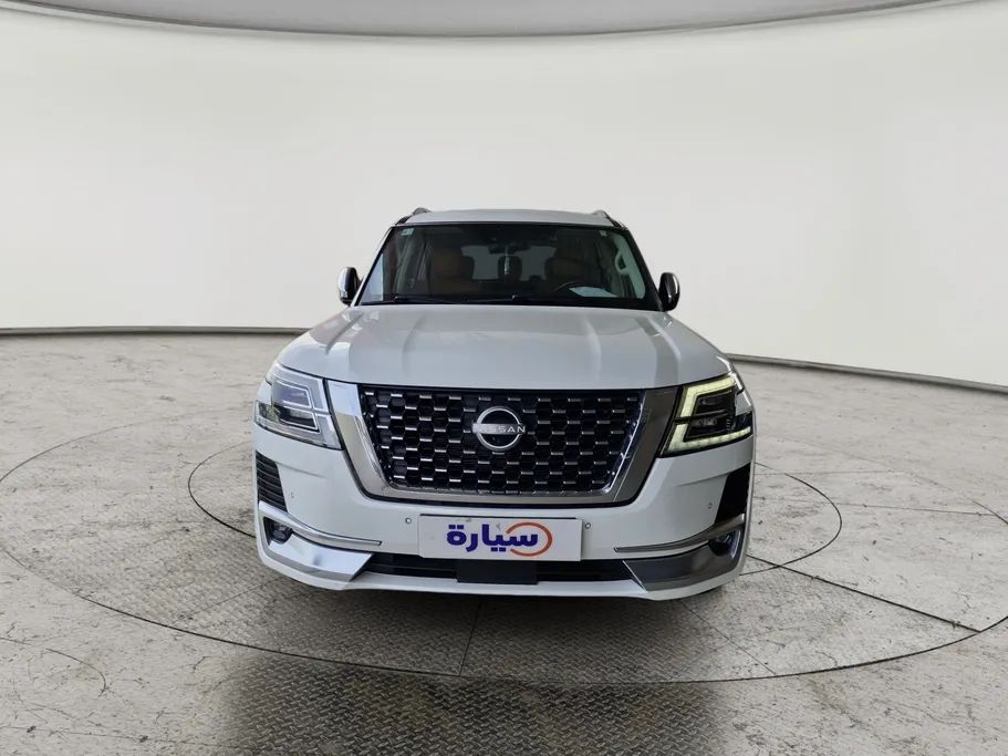 2023 Nissan Patrol Platinum 