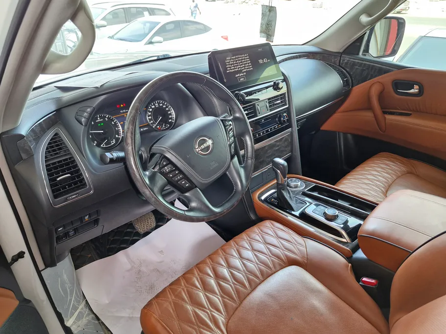 2023 Nissan Patrol Platinum 