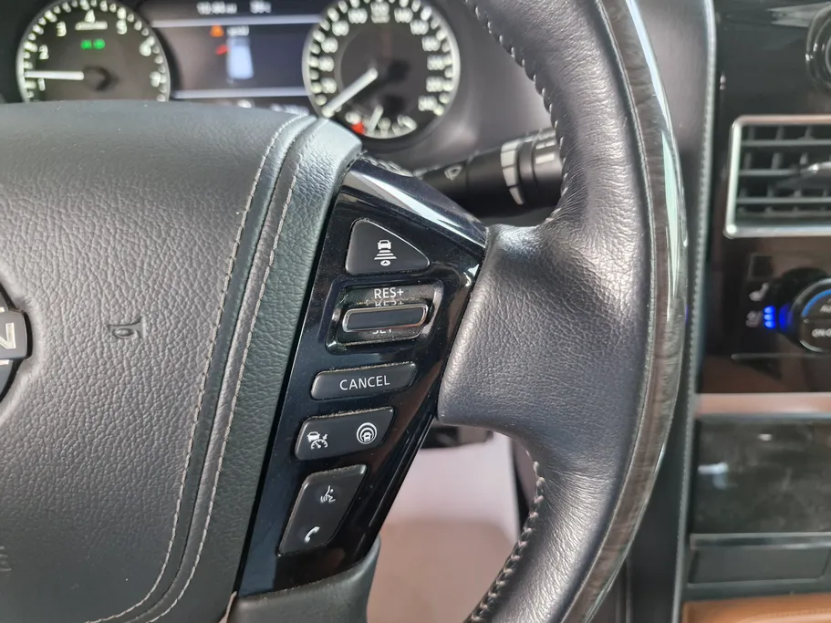 2023 Nissan Patrol Platinum 