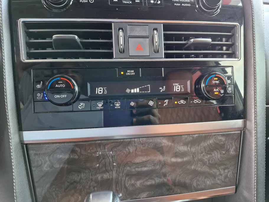 2023 Nissan Patrol Platinum 