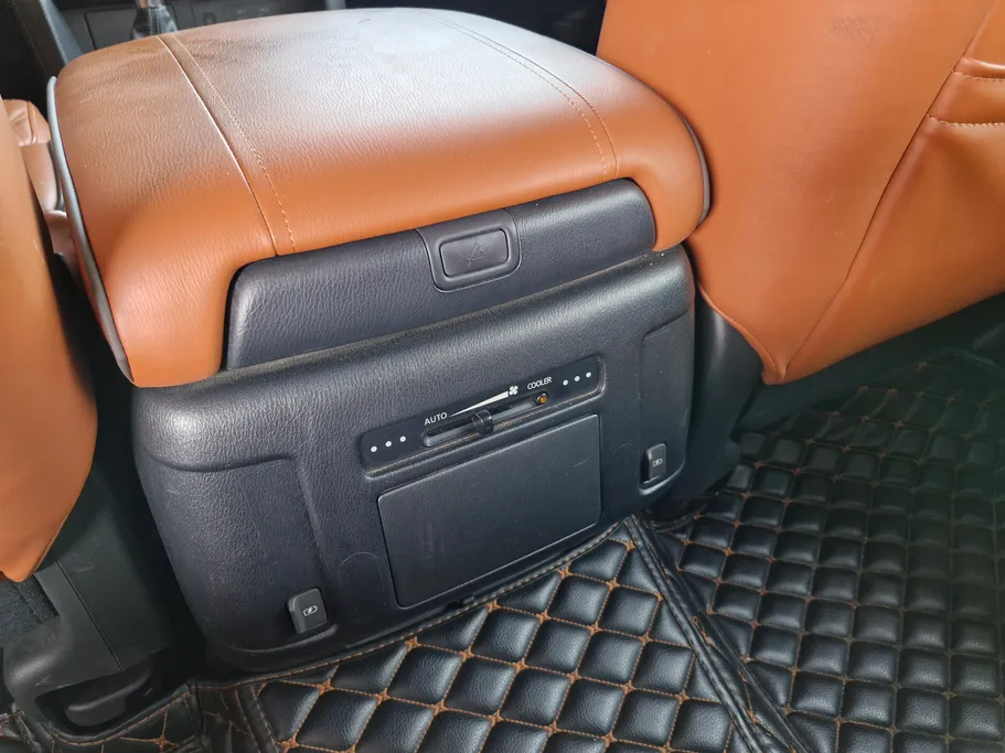 2023 Nissan Patrol Platinum 
