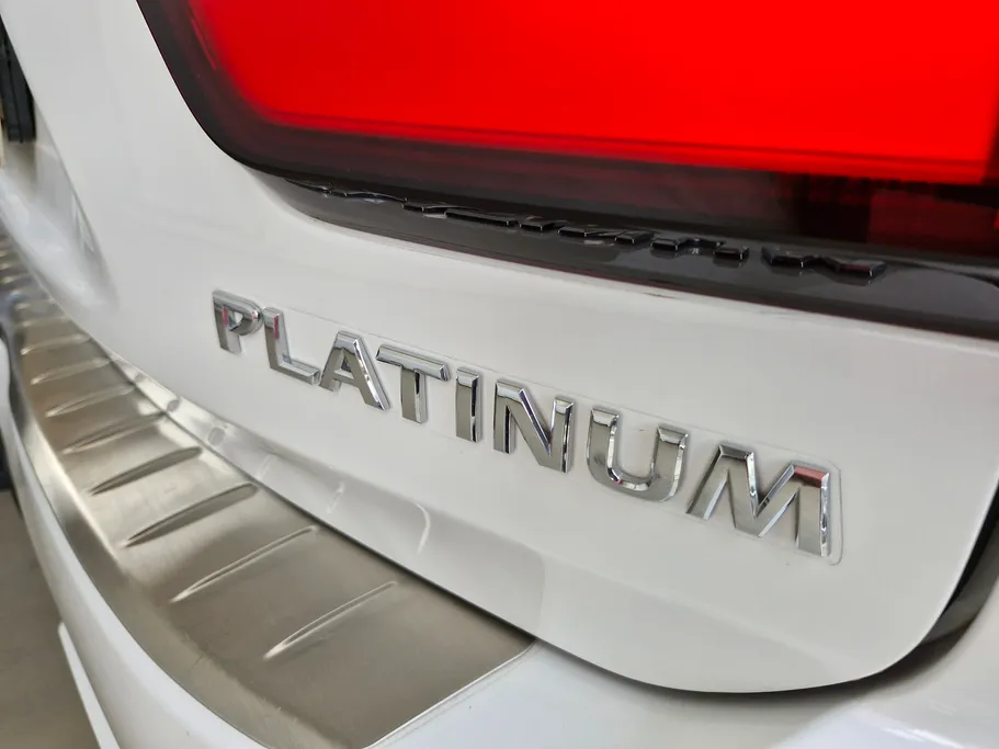 2023 Nissan Patrol Platinum 