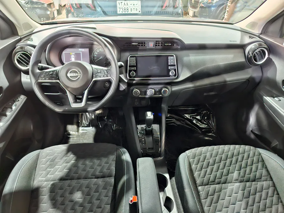 2024 Nissan Kicks SV 