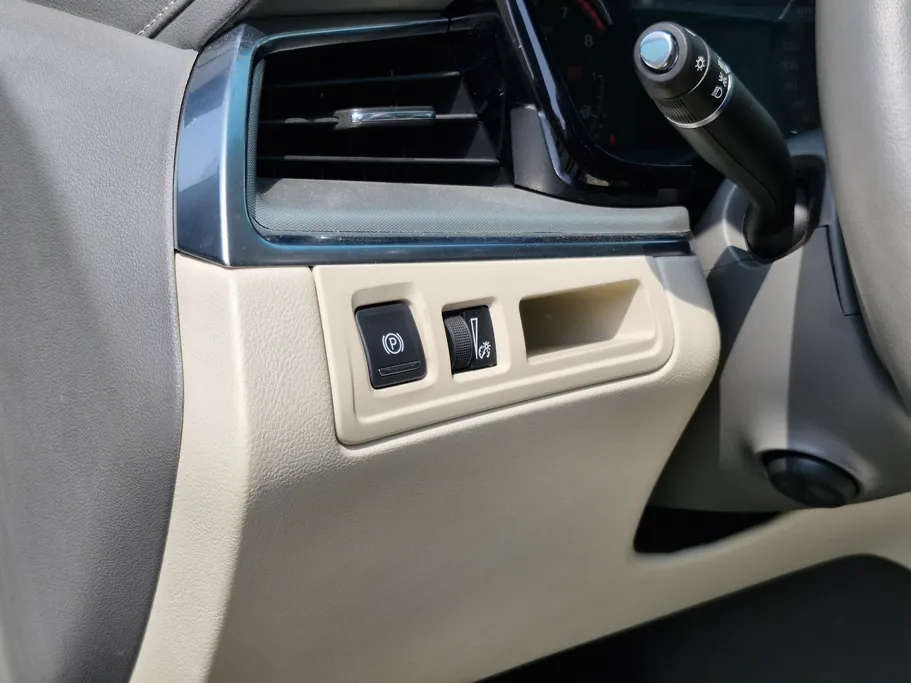 كاديلاك اكس تي 5 Luxury 2023 