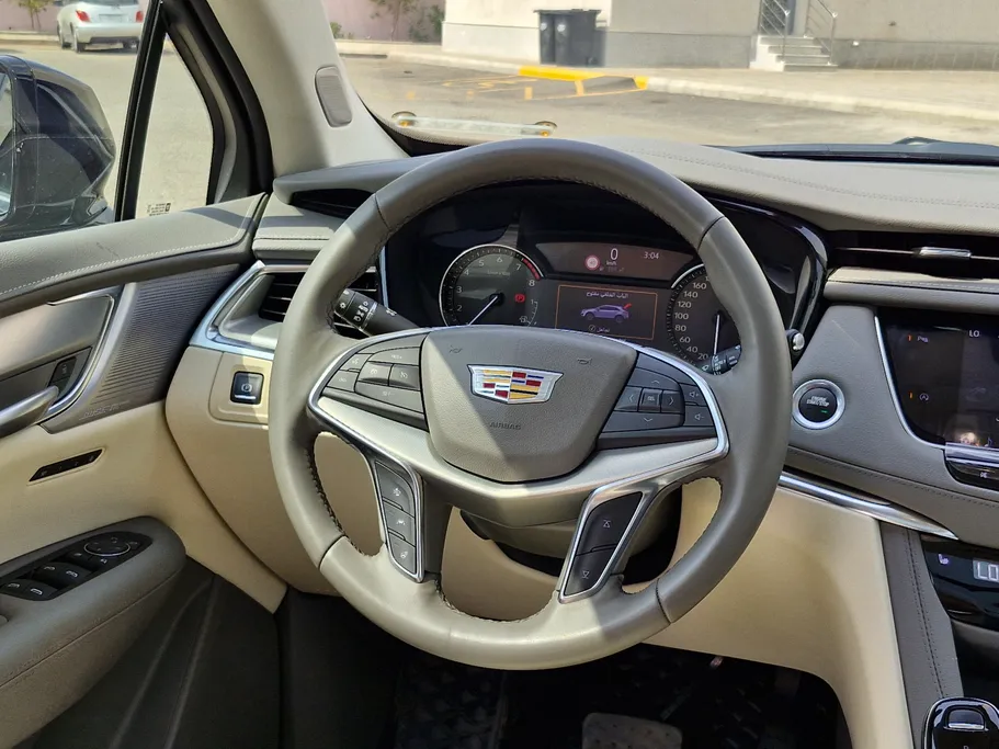 كاديلاك اكس تي 5 Luxury 2023 