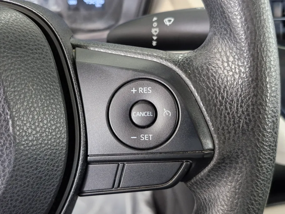 2024 Toyota Corolla XLI 