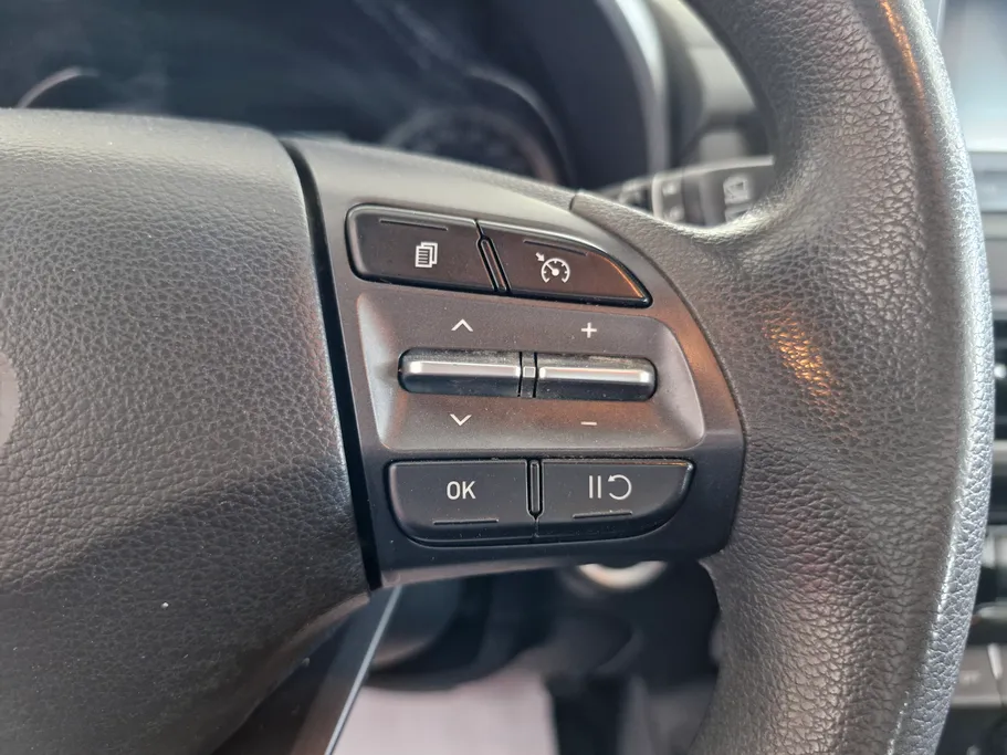 2022 Hyundai Kona SMART 