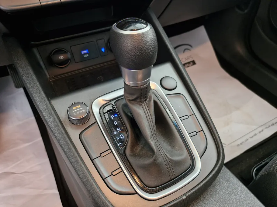 2022 Hyundai Kona SMART 