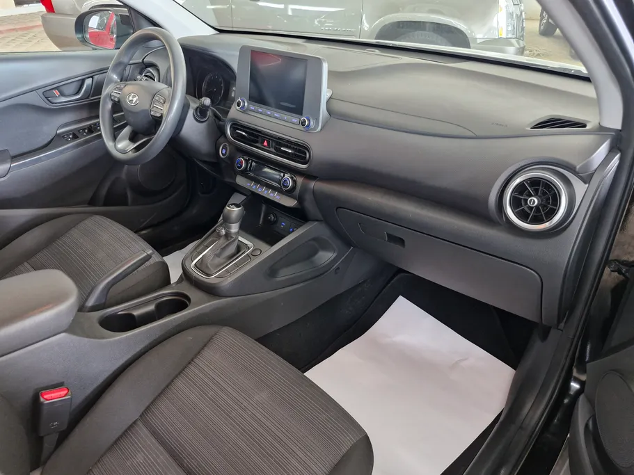 2022 Hyundai Kona SMART 