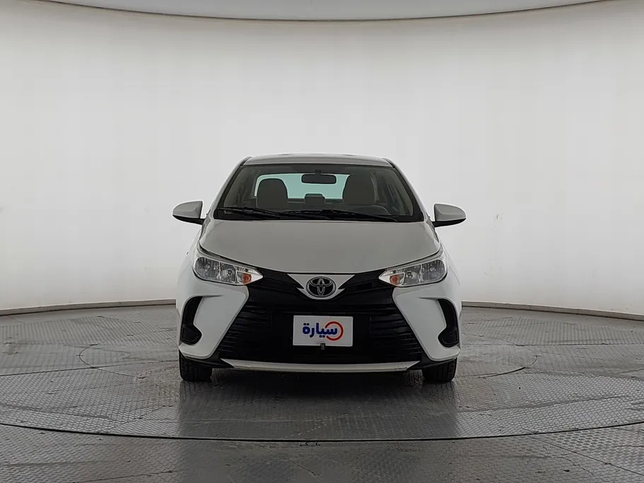 2022 Toyota Yaris  Y 