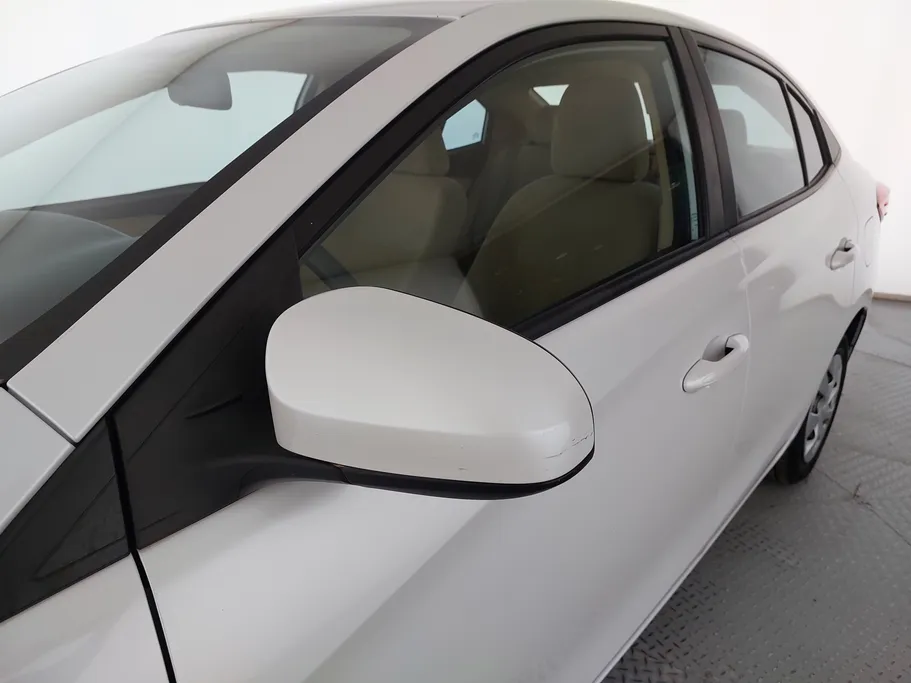 2022 Toyota Yaris  Y 