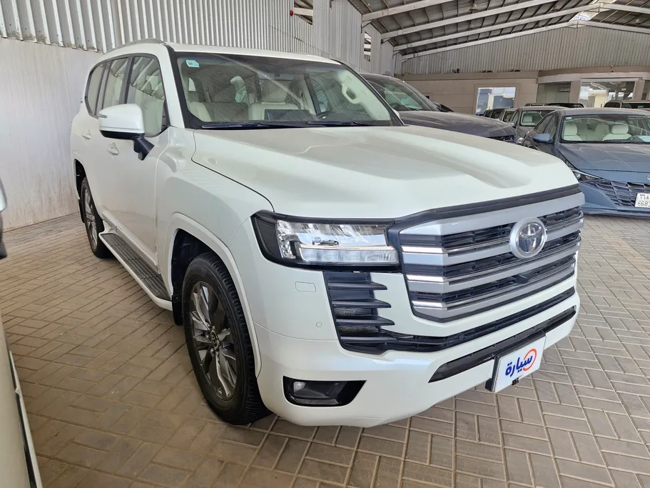 تويوتا لاندكروزر GXR4 2022 
