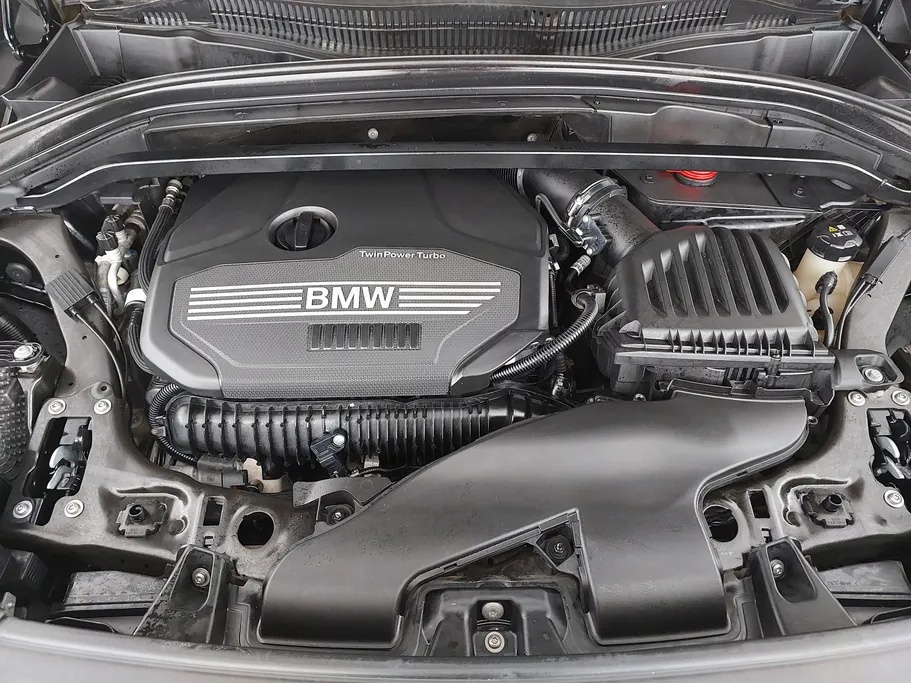 2023 BMW X Series 2 S Drive 20I 