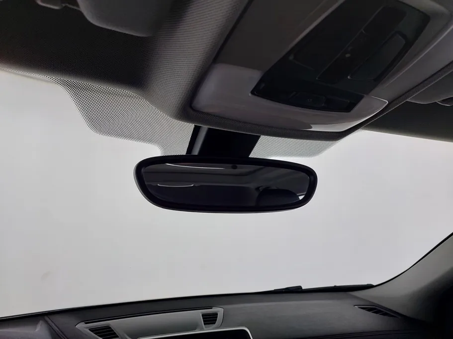 2023 BMW X Series 2 S Drive 20I 
