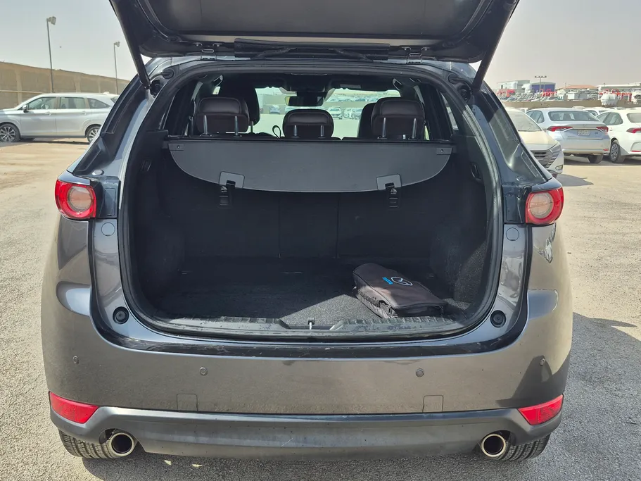2020 Mazda CX5 Signature 